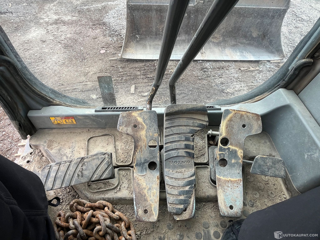 Гусеничный экскаватор Volvo EC140B, kaivinkone, lähes uudet telat, 2002, Vihti: фото 14