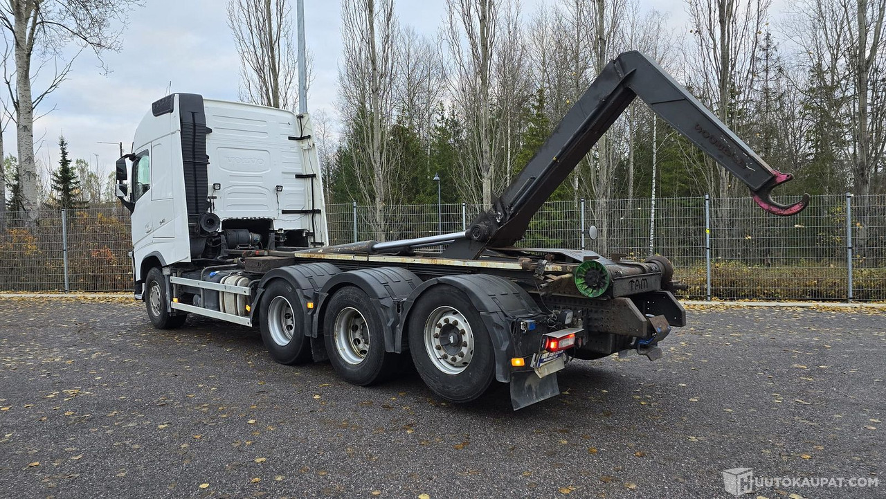 Volvo FH540 8x4, koukkulava kuorma-auto, 2017, Vantaa - Крюковой мультилифт: фото 2 Volvo FH540 8x4, koukkulava kuorma-auto, 2017, Vantaa - Крюковой мультилифт: фото 2