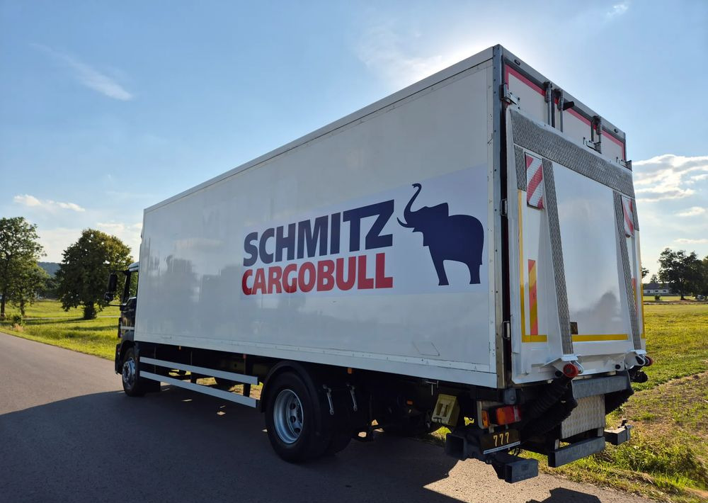 MAN TGM 18.250 Carrier 1950 D/E z Holandii / TOP STAN / 7.5m / 18 palet / winda + drzwi boczne / OKAZJA - Рефрижератор: фото 2 MAN TGM 18.250 Carrier 1950 D/E z Holandii / TOP STAN / 7.5m / 18 palet / winda + drzwi boczne / OKAZJA - Рефрижератор: фото 2