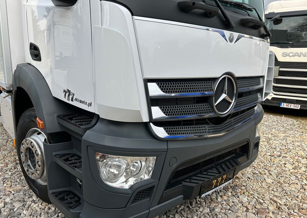 Рефрижератор Mercedes-Benz Antos 1824 THERMO King DRZWI + winda + 2x drzwi boczne / 8.3m / z Holandii / KLIMA LEKKI / Axor man Tgm T1000-R: фото 13