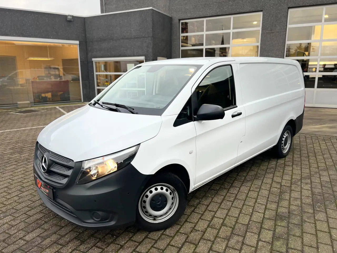 Mercedes-Benz Vito 114 PERFECT TOOL A2/L2 (28.900ex.) Camera|AUDIO40 - Цельнометаллический фургон: фото 2 Mercedes-Benz Vito 114 PERFECT TOOL A2/L2 (28.900ex.) Camera|AUDIO40 - Цельнометаллический фургон: фото 2