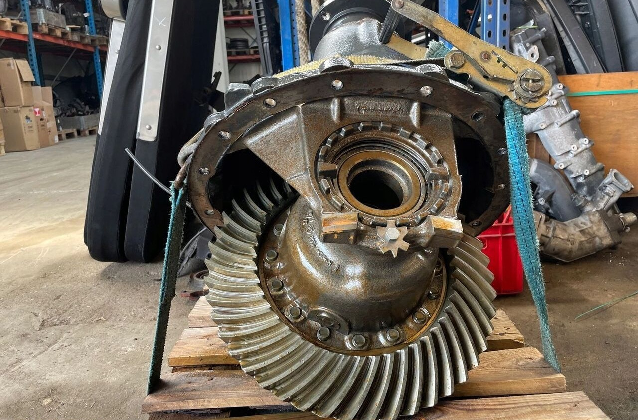 Mercedes-Benz ACTROS MP 4 2,611 R440-13 truck - Задняя ось для Грузовиков: фото 5 Mercedes-Benz ACTROS MP 4 2,611 R440-13 truck - Задняя ось для Грузовиков: фото 5