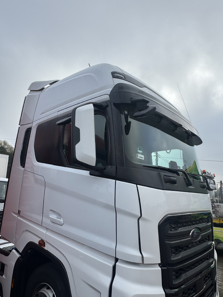 Ford F-Max - Кабина: фото 1 Ford F-Max - Кабина: фото 1