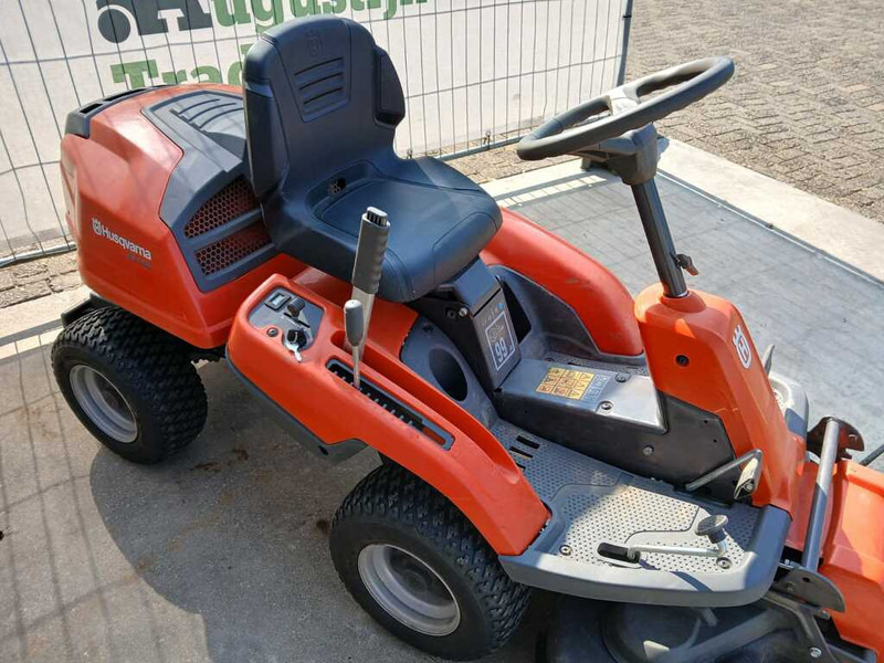 Husqvarna R 214C - Газонокосилка: фото 2 Husqvarna R 214C - Газонокосилка: фото 2