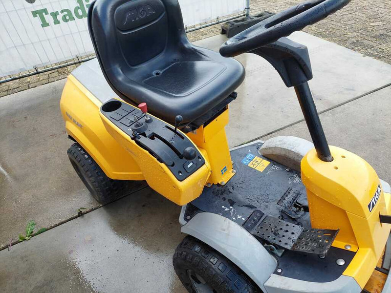 Stiga Park Silent - Газонокосилка: фото 4 Stiga Park Silent - Газонокосилка: фото 4