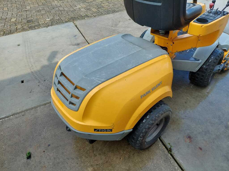 Stiga Park Silent - Газонокосилка: фото 3 Stiga Park Silent - Газонокосилка: фото 3