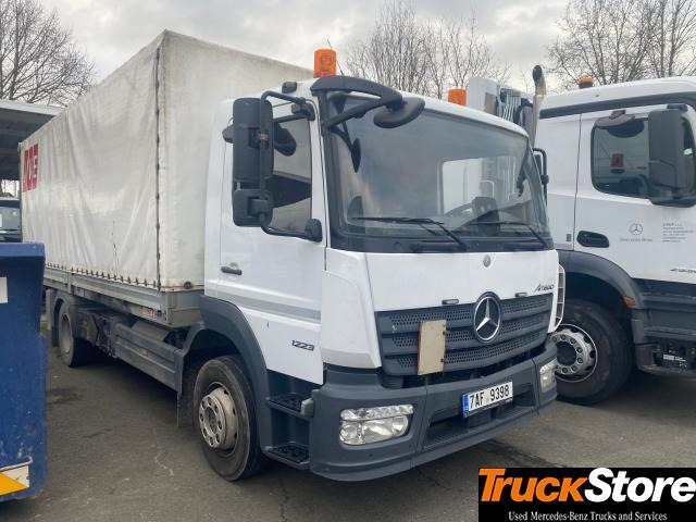 Mercedes-Benz Atego 1223 L - Тентованный грузовик: фото 1 Mercedes-Benz Atego 1223 L - Тентованный грузовик: фото 1