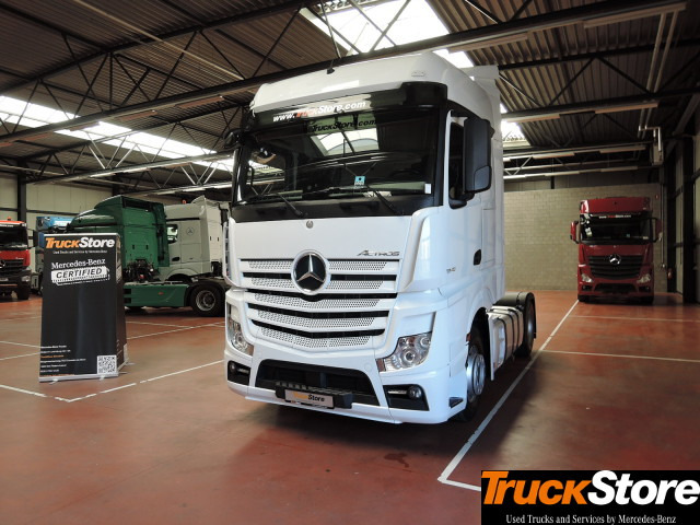 Mercedes-Benz Actros 1845 LS - Тягач: фото 1 Mercedes-Benz Actros 1845 LS - Тягач: фото 1