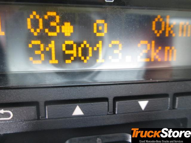 Mercedes-Benz Actros 1845 LS nRL - Тягач: фото 2 Mercedes-Benz Actros 1845 LS nRL - Тягач: фото 2
