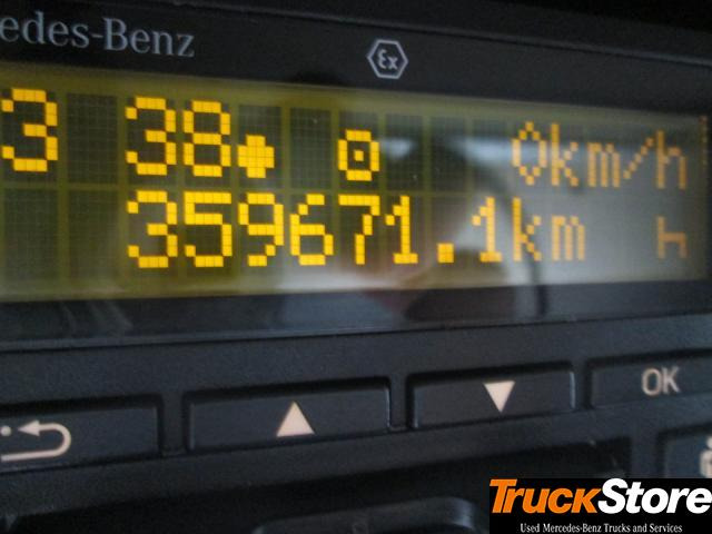 Mercedes-Benz Actros 1845 LS nRL - Тягач: фото 2 Mercedes-Benz Actros 1845 LS nRL - Тягач: фото 2