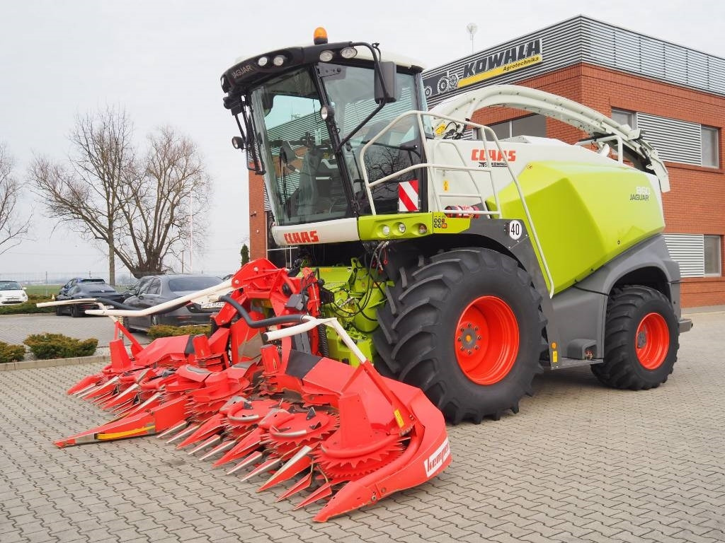 Claas Jaguar 860 4WD + Kemper 360 Plus - Кормоуборочный комбайн: фото 5 Claas Jaguar 860 4WD + Kemper 360 Plus - Кормоуборочный комбайн: фото 5