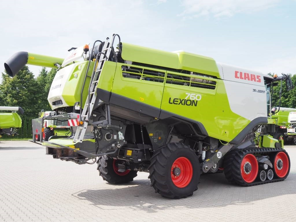 Claas Lexion 760TT + V930  - Зерноуборочный комбайн: фото 3 Claas Lexion 760TT + V930  - Зерноуборочный комбайн: фото 3