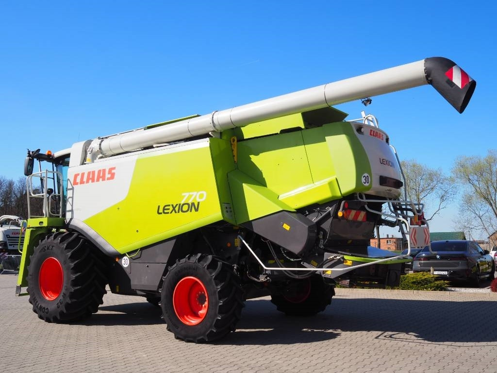 Claas Lexion 770 GPS + V1050 - Зерноуборочный комбайн: фото 2 Claas Lexion 770 GPS + V1050 - Зерноуборочный комбайн: фото 2
