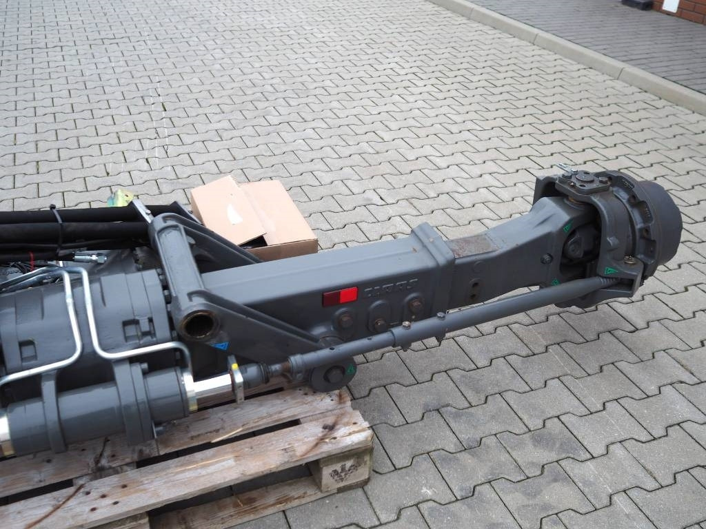 Claas Lexion NAF rear driving axle / 4WD - Гусеница для Сельскохозяйственной техники: фото 3 Claas Lexion NAF rear driving axle / 4WD - Гусеница для Сельскохозяйственной техники: фото 3