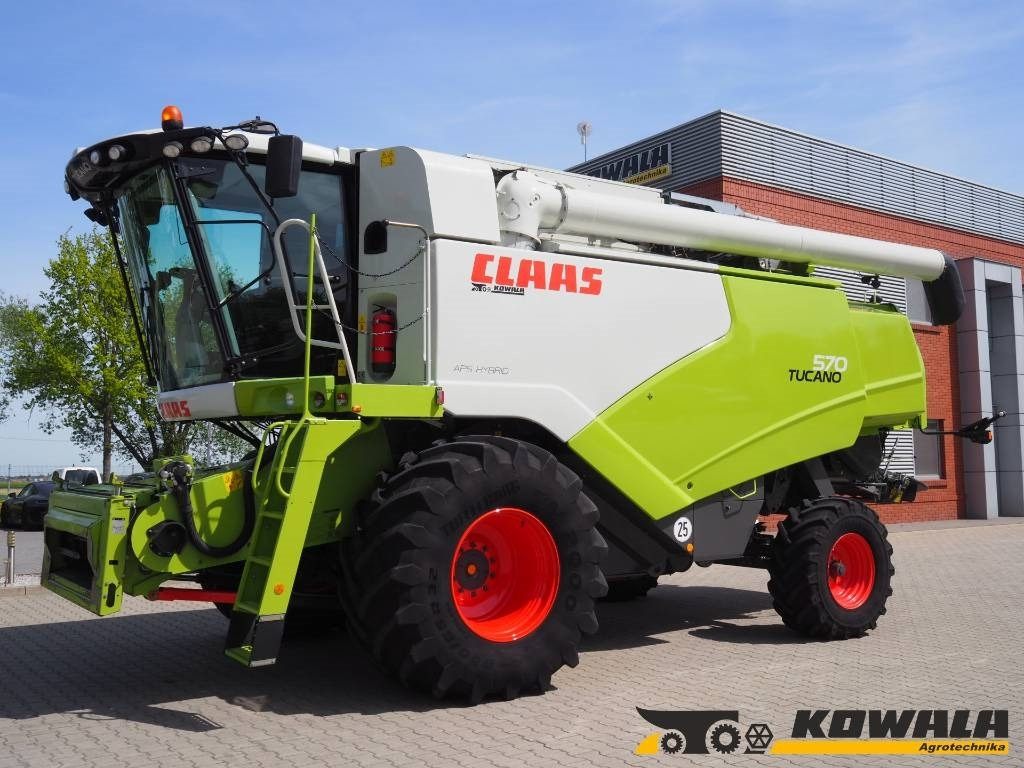 Claas Tucano 570 + V770 - Зерноуборочный комбайн: фото 1 Claas Tucano 570 + V770 - Зерноуборочный комбайн: фото 1