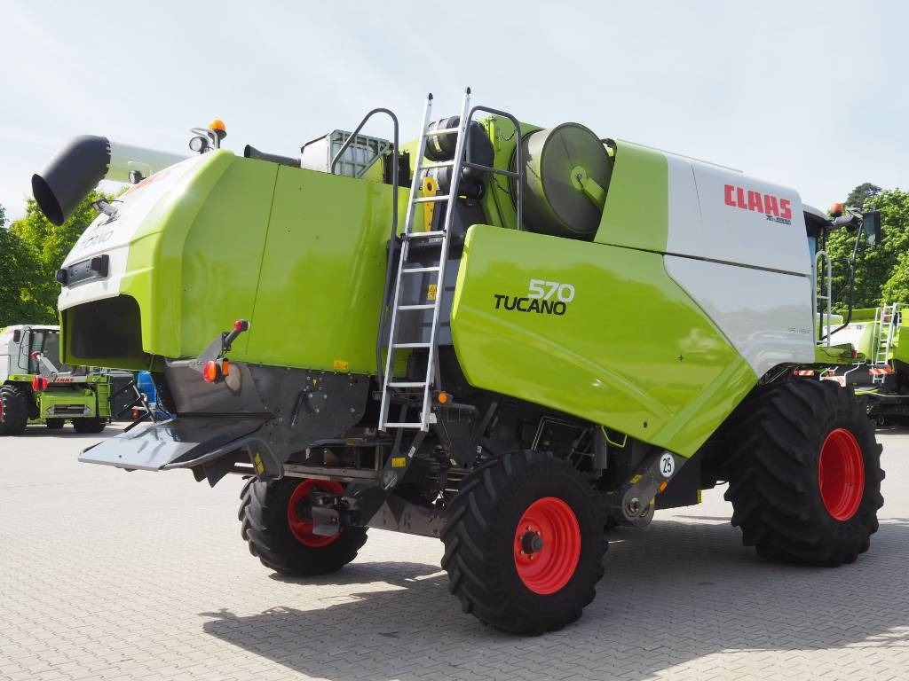 Claas Tucano 570 + V770 - Зерноуборочный комбайн: фото 3 Claas Tucano 570 + V770 - Зерноуборочный комбайн: фото 3