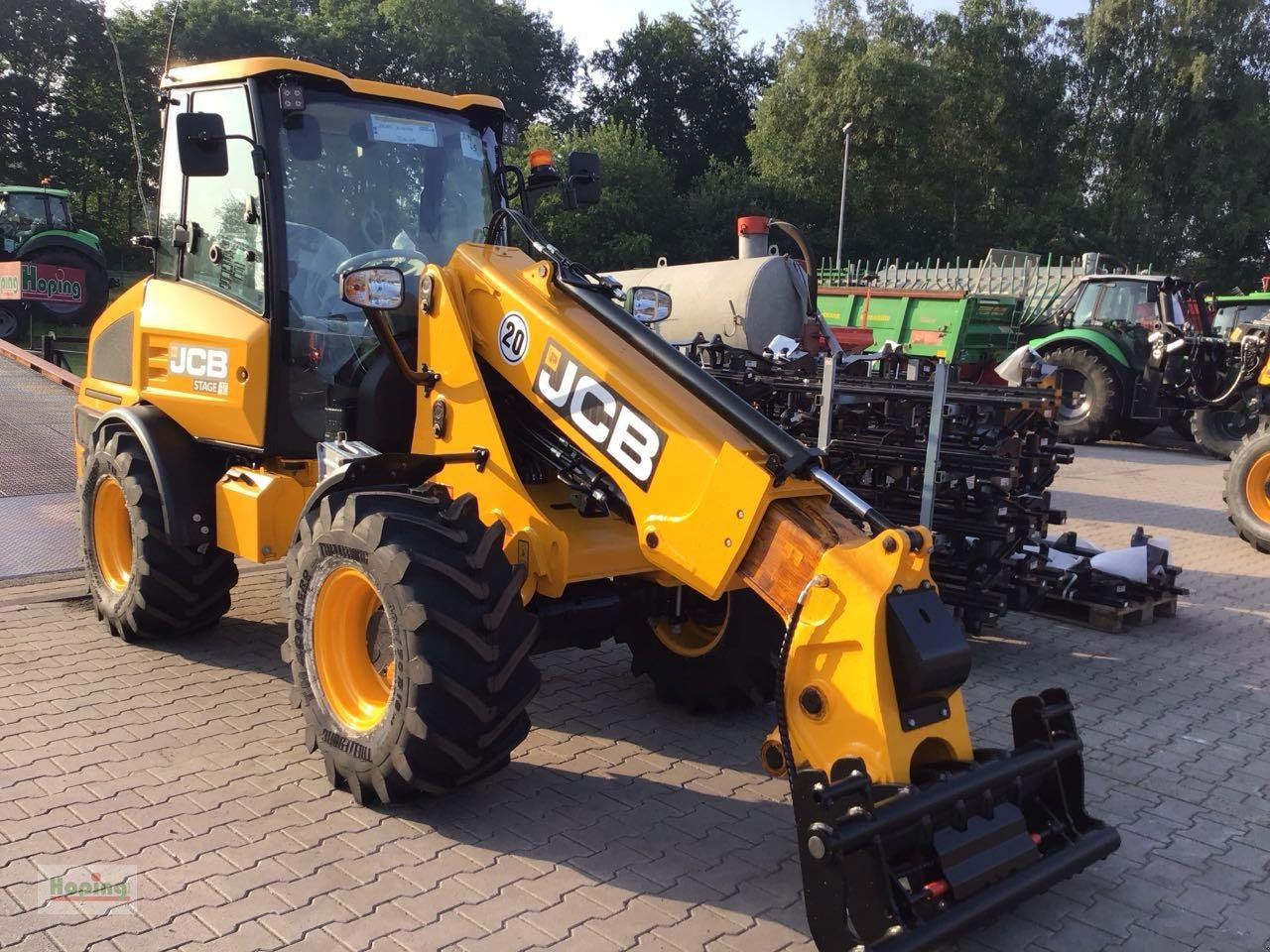 JCB TM180 AGRI - Телескопический фронтальный погрузчик: фото 2 JCB TM180 AGRI - Телескопический фронтальный погрузчик: фото 2