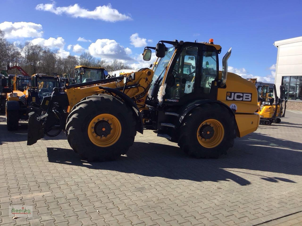JCB TM420S AGRI - Stufe V - Телескопический фронтальный погрузчик: фото 1 JCB TM420S AGRI - Stufe V - Телескопический фронтальный погрузчик: фото 1