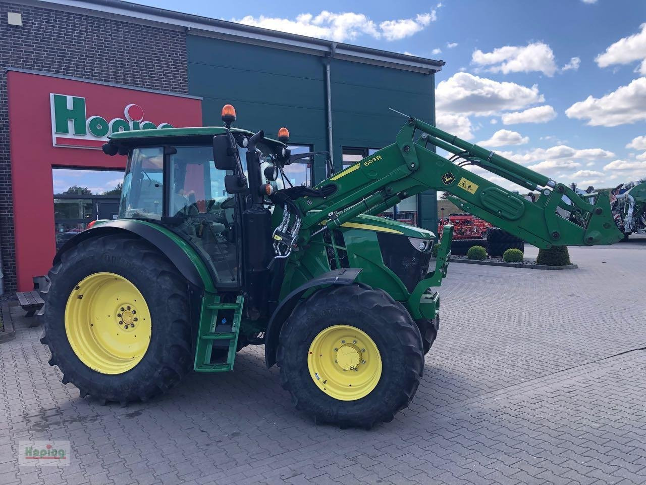John Deere 6095 MC - Трактор: фото 2 John Deere 6095 MC - Трактор: фото 2