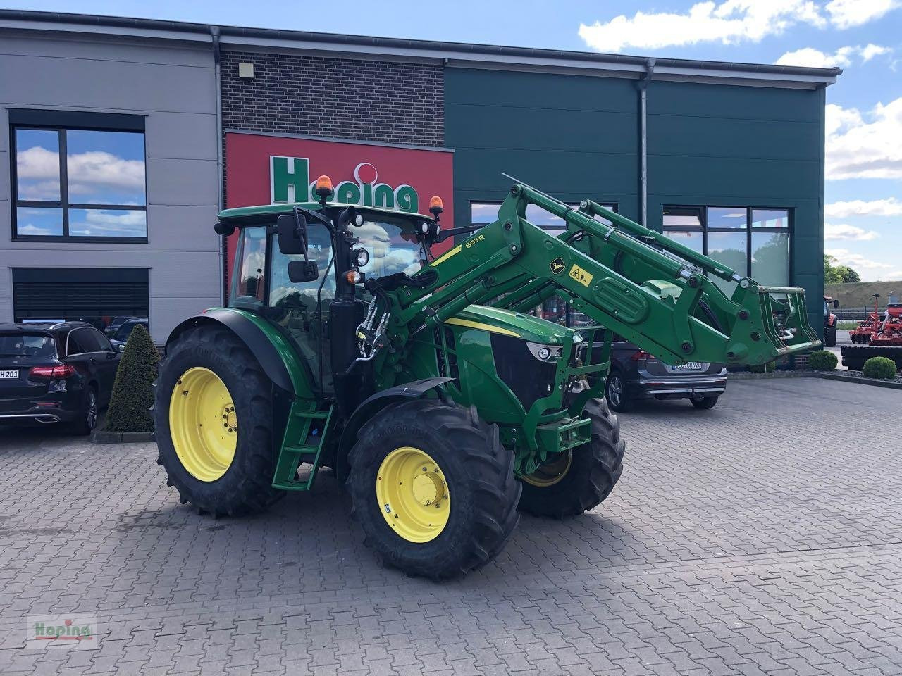 John Deere 6095 MC - Трактор: фото 1 John Deere 6095 MC - Трактор: фото 1