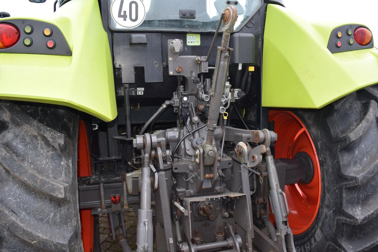 CLAAS Arion 420 CIS - Трактор: фото 5 CLAAS Arion 420 CIS - Трактор: фото 5