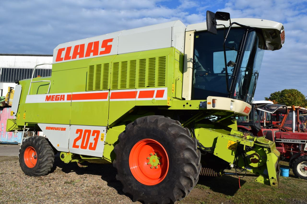 CLAAS Dominator 203 Mega - Зерноуборочный комбайн: фото 1 CLAAS Dominator 203 Mega - Зерноуборочный комбайн: фото 1