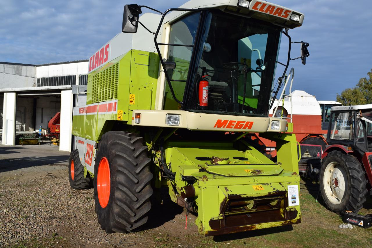 CLAAS Dominator 203 Mega - Зерноуборочный комбайн: фото 3 CLAAS Dominator 203 Mega - Зерноуборочный комбайн: фото 3