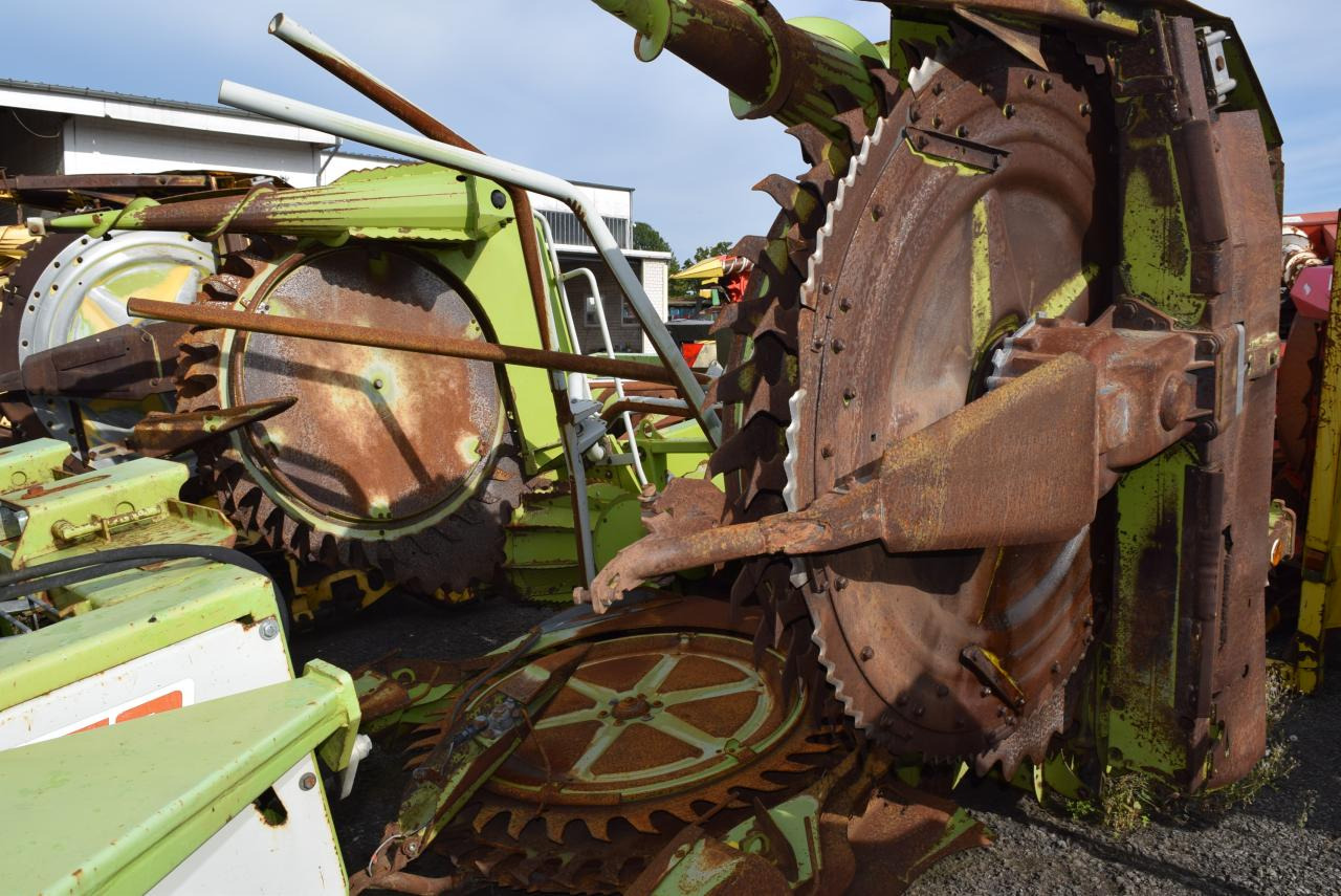 CLAAS RU 450 - Жатка кукурузная: фото 2 CLAAS RU 450 - Жатка кукурузная: фото 2