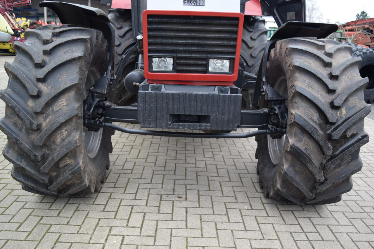 Трактор Case-IH 1455 XL A: фото 8 Трактор Case-IH 1455 XL A: фото 8