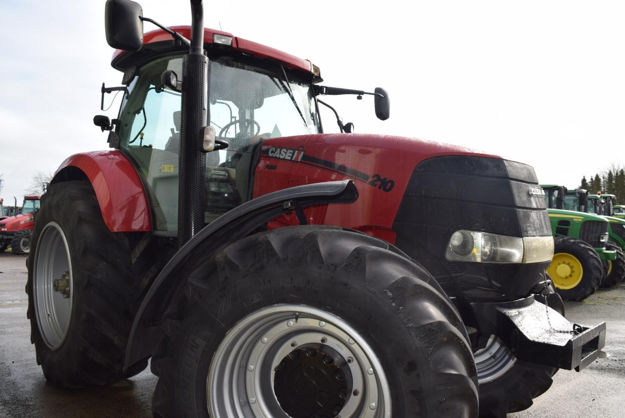 Case-IH Puma 210 - Трактор: фото 4 Case-IH Puma 210 - Трактор: фото 4
