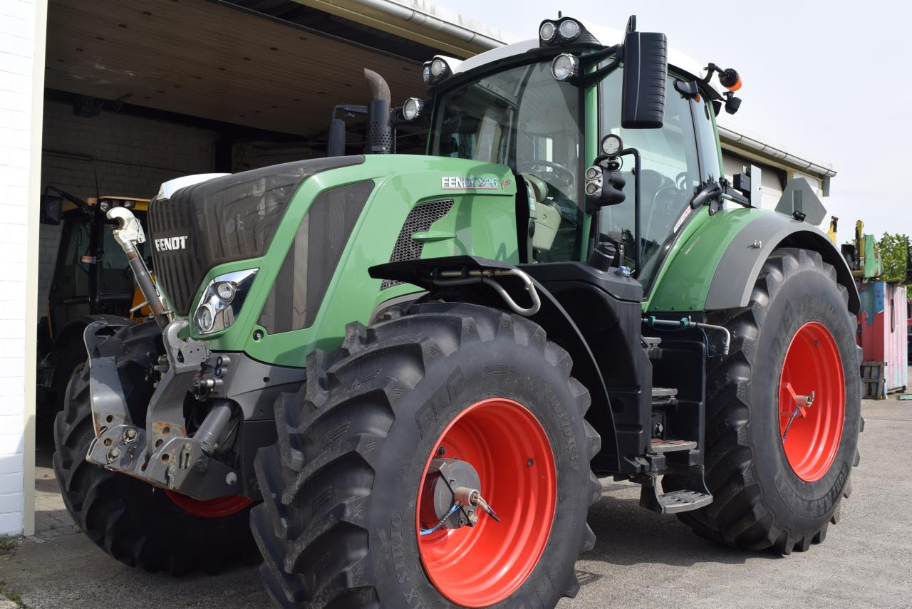 Fendt 826 Vario ProfiPlus, - Трактор: фото 3 Fendt 826 Vario ProfiPlus, - Трактор: фото 3