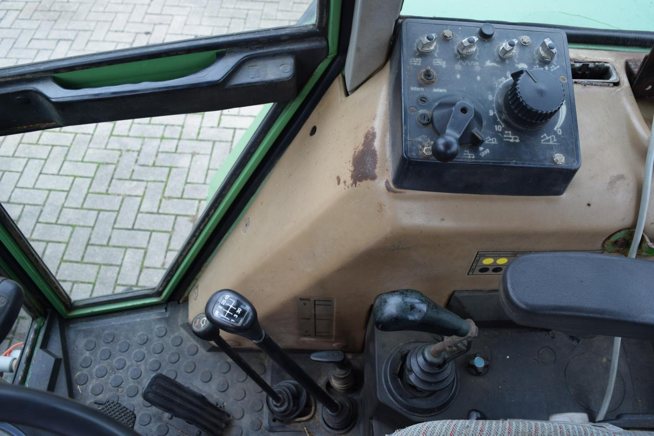 Трактор Fendt Farmer 311 LSA: фото 11 Трактор Fendt Farmer 311 LSA: фото 11