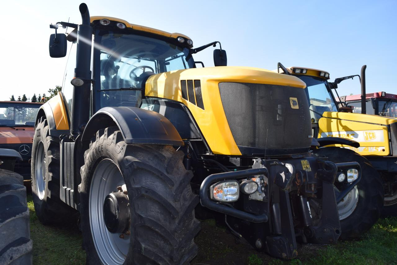 JCB Fastrac 8250 - Трактор: фото 1 JCB Fastrac 8250 - Трактор: фото 1