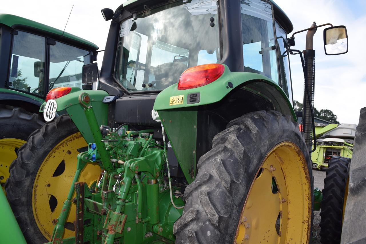 John Deere 6230 - Трактор: фото 3 John Deere 6230 - Трактор: фото 3