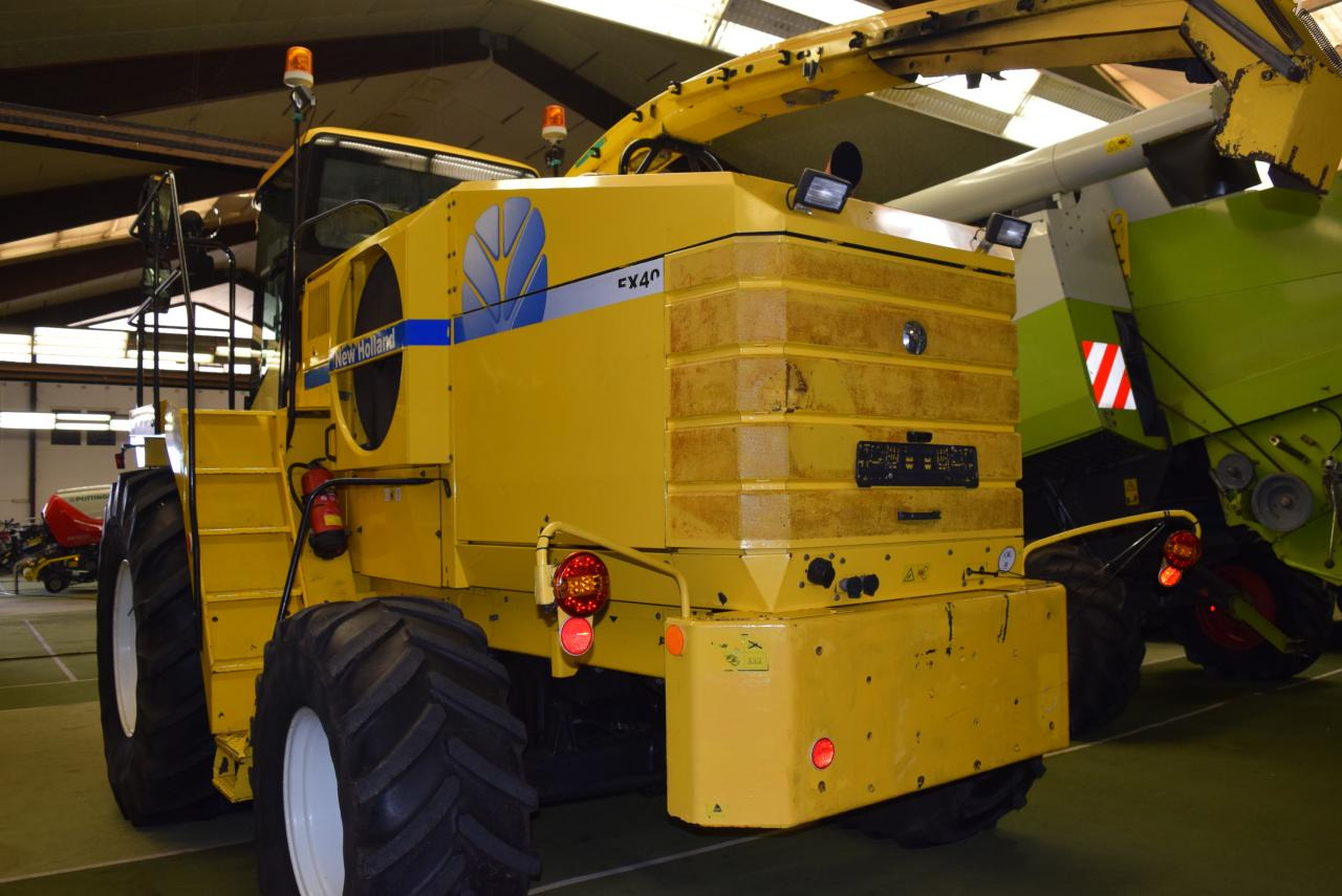 New Holland FX 40 - Кормоуборочный комбайн: фото 5 New Holland FX 40 - Кормоуборочный комбайн: фото 5