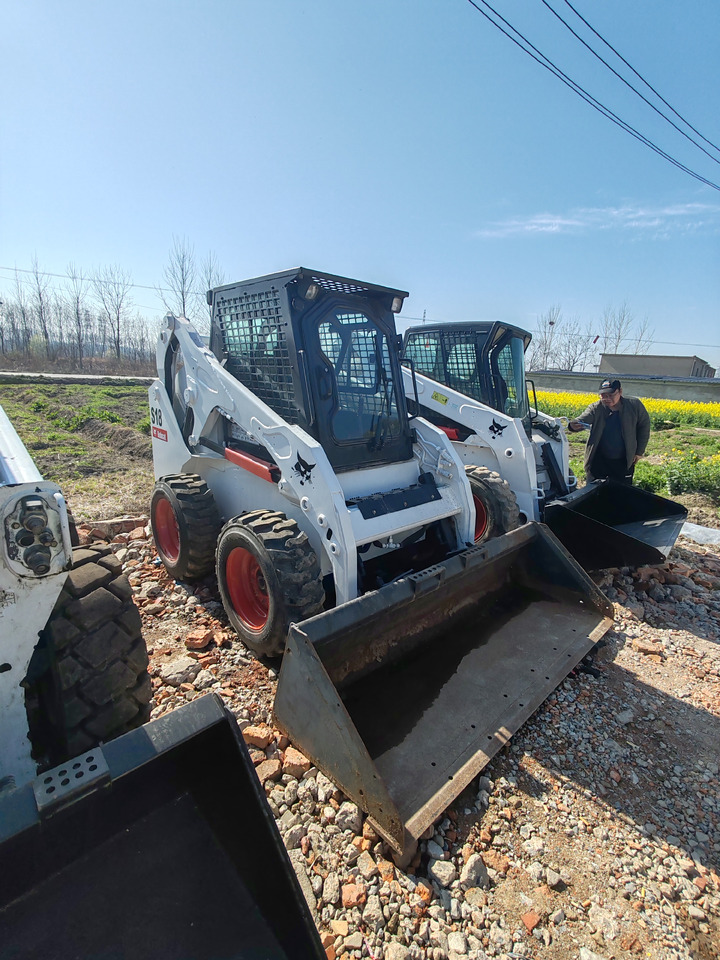 BOBCAT S18 - Мини-погрузчик с бортовым поворотом: фото 5 BOBCAT S18 - Мини-погрузчик с бортовым поворотом: фото 5