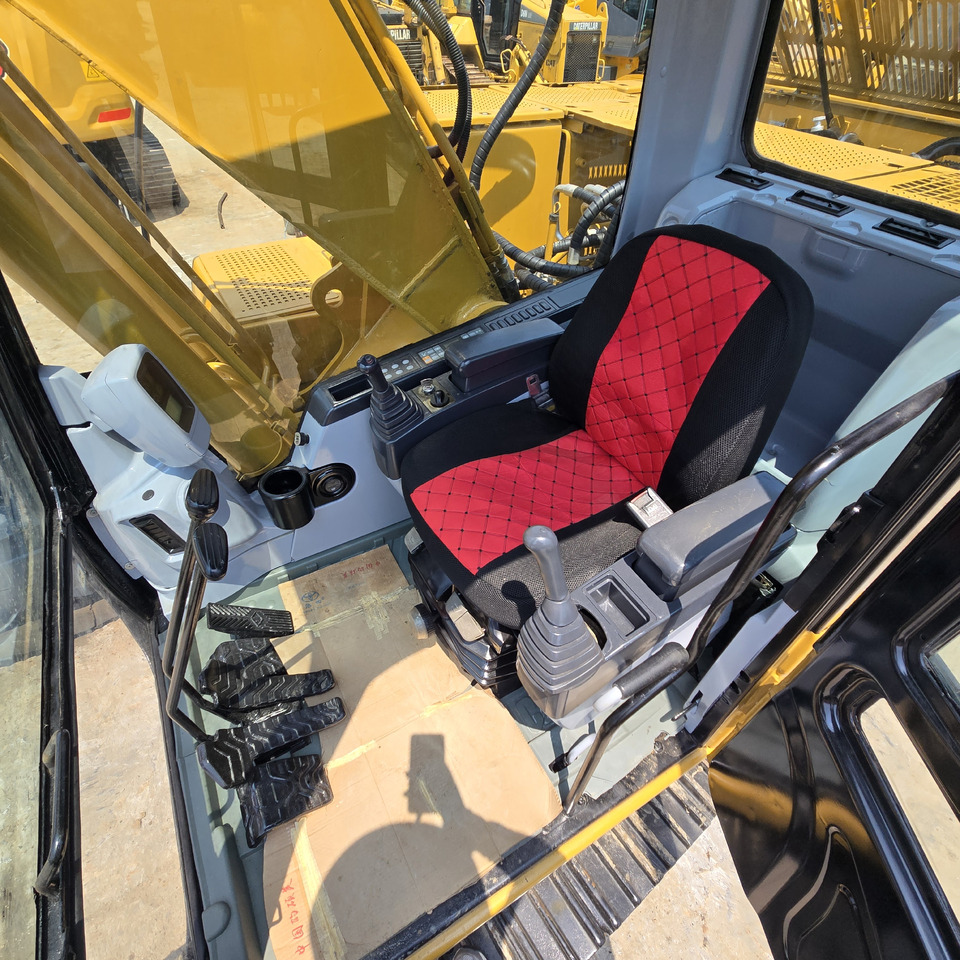 Гусеничный экскаватор CAT 320C: фото 8 Гусеничный экскаватор CAT 320C: фото 8