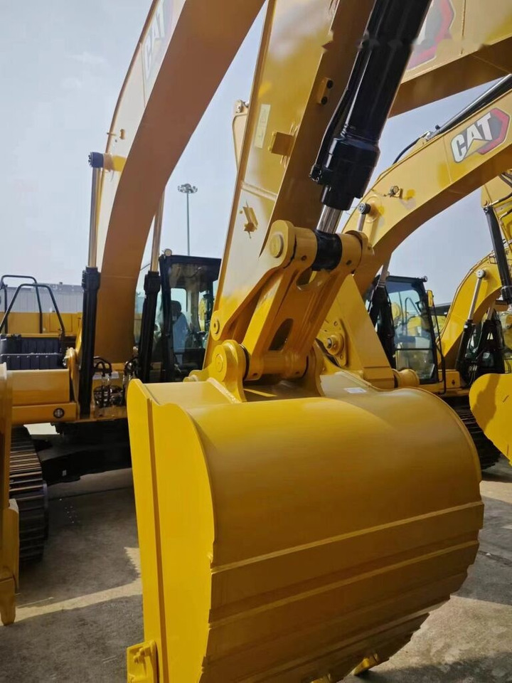 Caterpillar 320GC New - Гусеничный экскаватор: фото 3 Caterpillar 320GC New - Гусеничный экскаватор: фото 3
