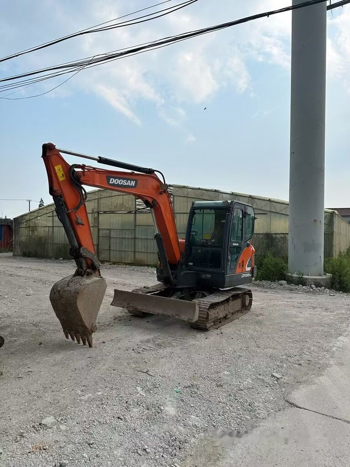 Doosan DX55 - Мини-экскаватор: фото 2 Doosan DX55 - Мини-экскаватор: фото 2