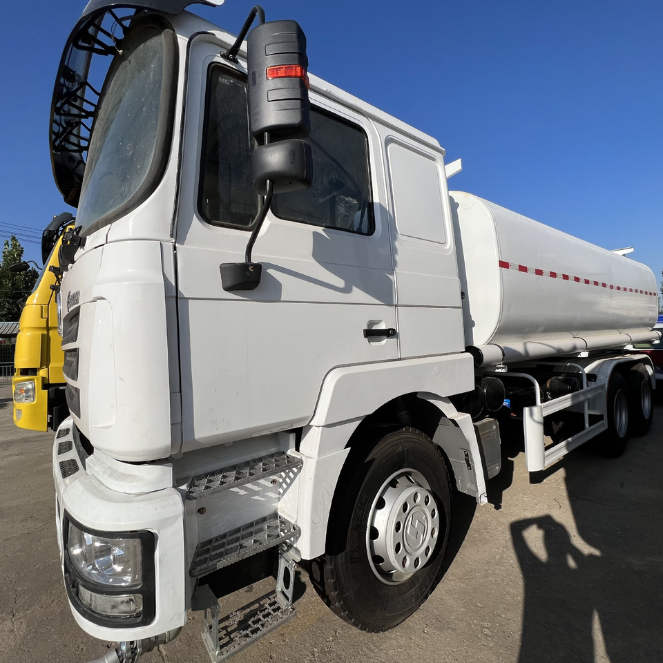 SHACMAN F3000 Water Truck - Грузовик: фото 5 SHACMAN F3000 Water Truck - Грузовик: фото 5