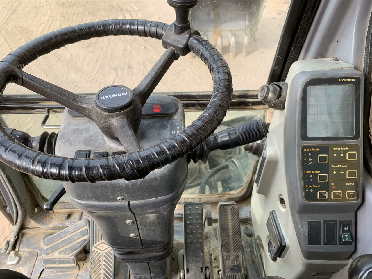 Колёсный экскаватор Hyundai R210W-7: фото 9