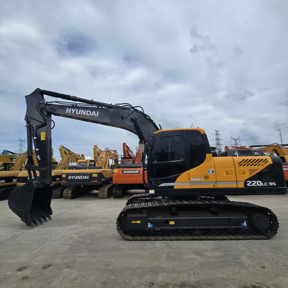 Hyundai R220LC-9S - Гусеничный экскаватор: фото 4 Hyundai R220LC-9S - Гусеничный экскаватор: фото 4