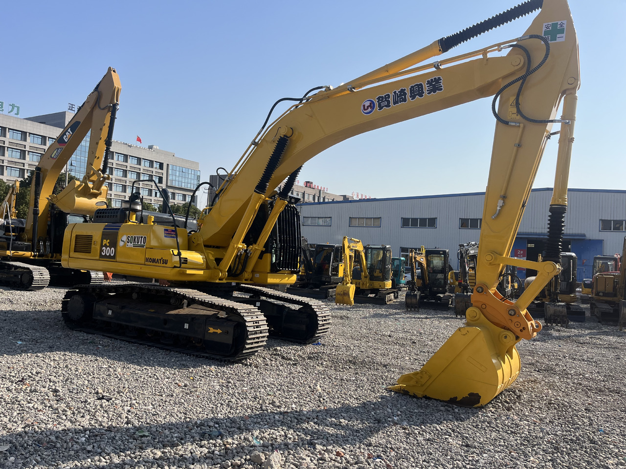 KOMATSU PC300-7 - Гусеничный экскаватор: фото 4 KOMATSU PC300-7 - Гусеничный экскаватор: фото 4