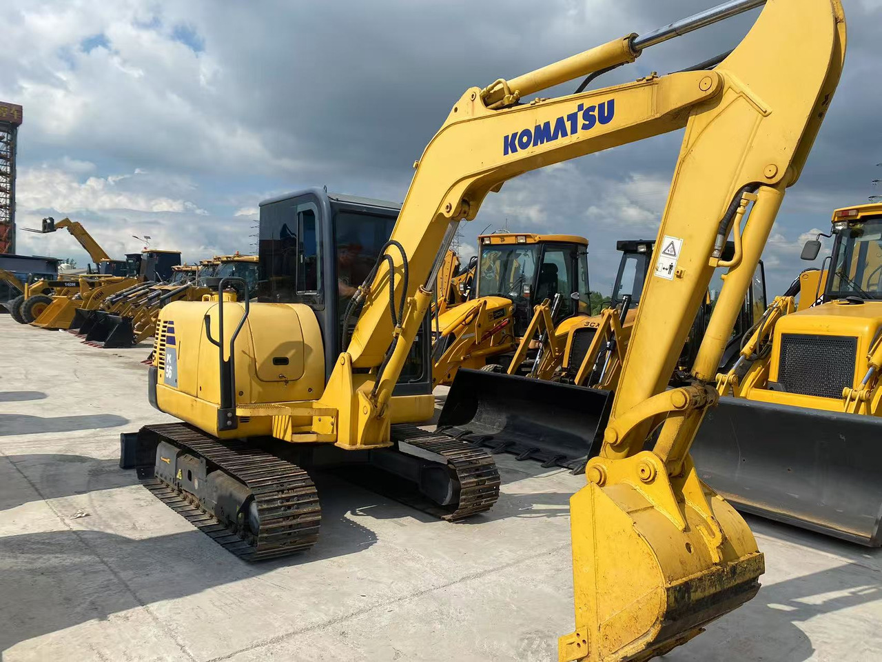 KOMATSU PC56-7 - Мини-экскаватор: фото 2 KOMATSU PC56-7 - Мини-экскаватор: фото 2