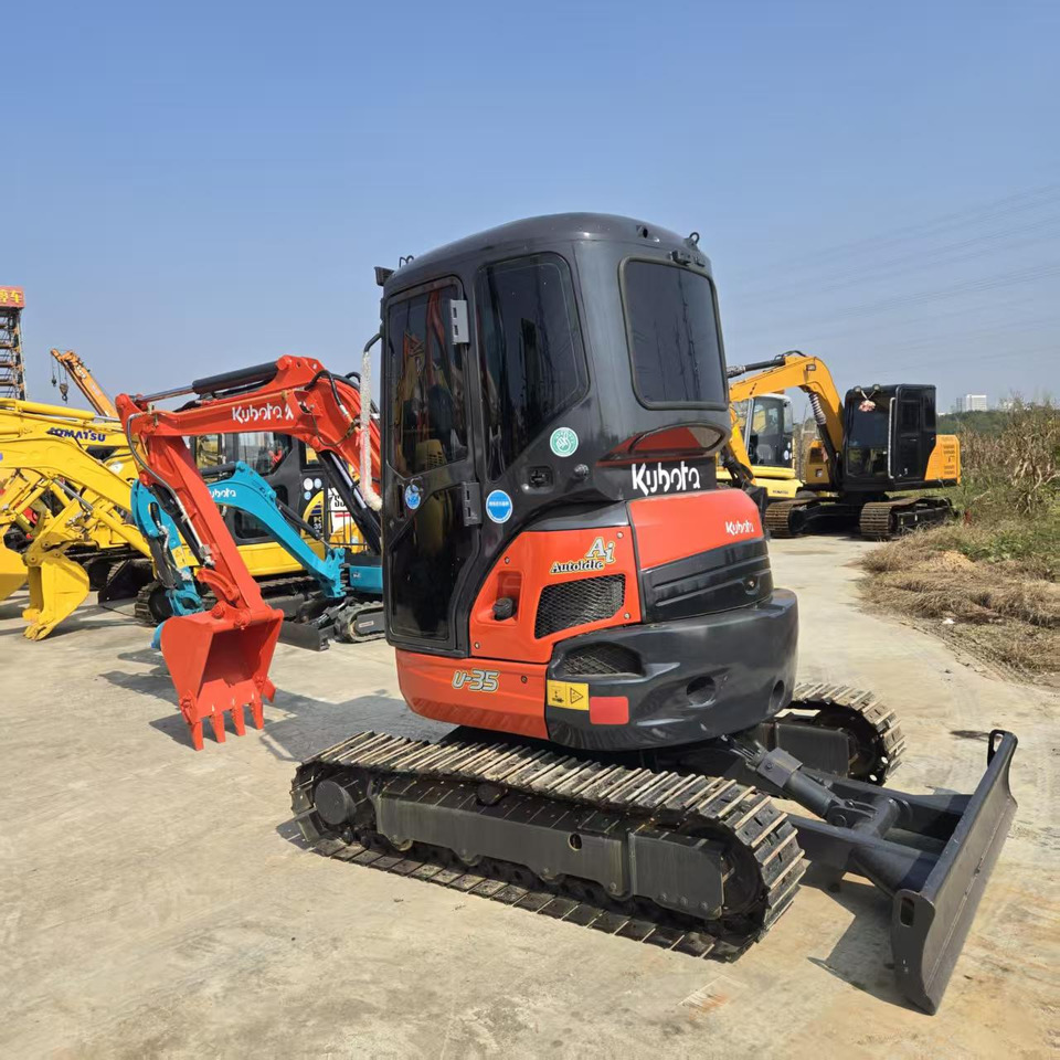 KUBOTA U35 - Мини-экскаватор: фото 1 KUBOTA U35 - Мини-экскаватор: фото 1