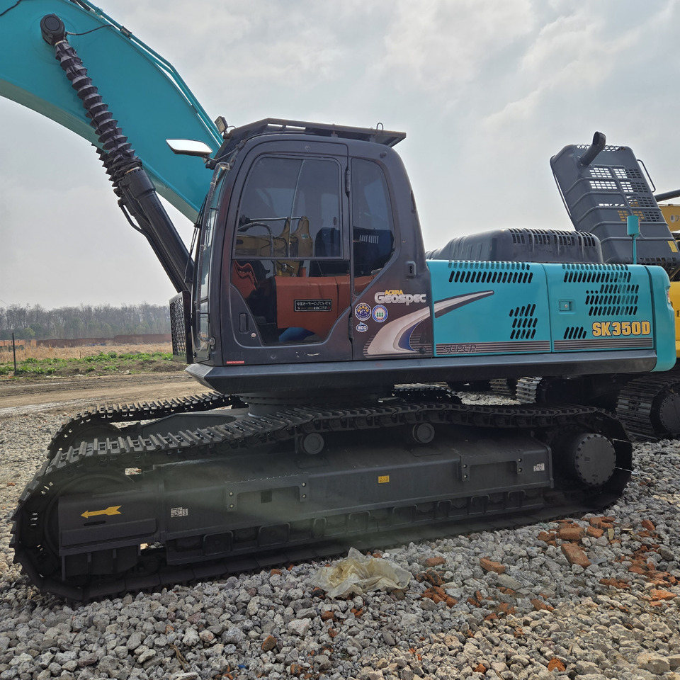 Гусеничный экскаватор Kobelco SK350LC-8: фото 6