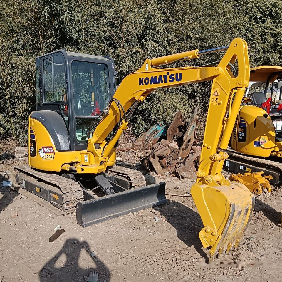 Komatsu PC30MR - Мини-экскаватор: фото 2 Komatsu PC30MR - Мини-экскаватор: фото 2