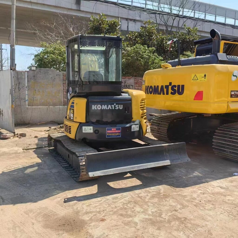 Komatsu PC50MR-2 - Мини-экскаватор: фото 2 Komatsu PC50MR-2 - Мини-экскаватор: фото 2