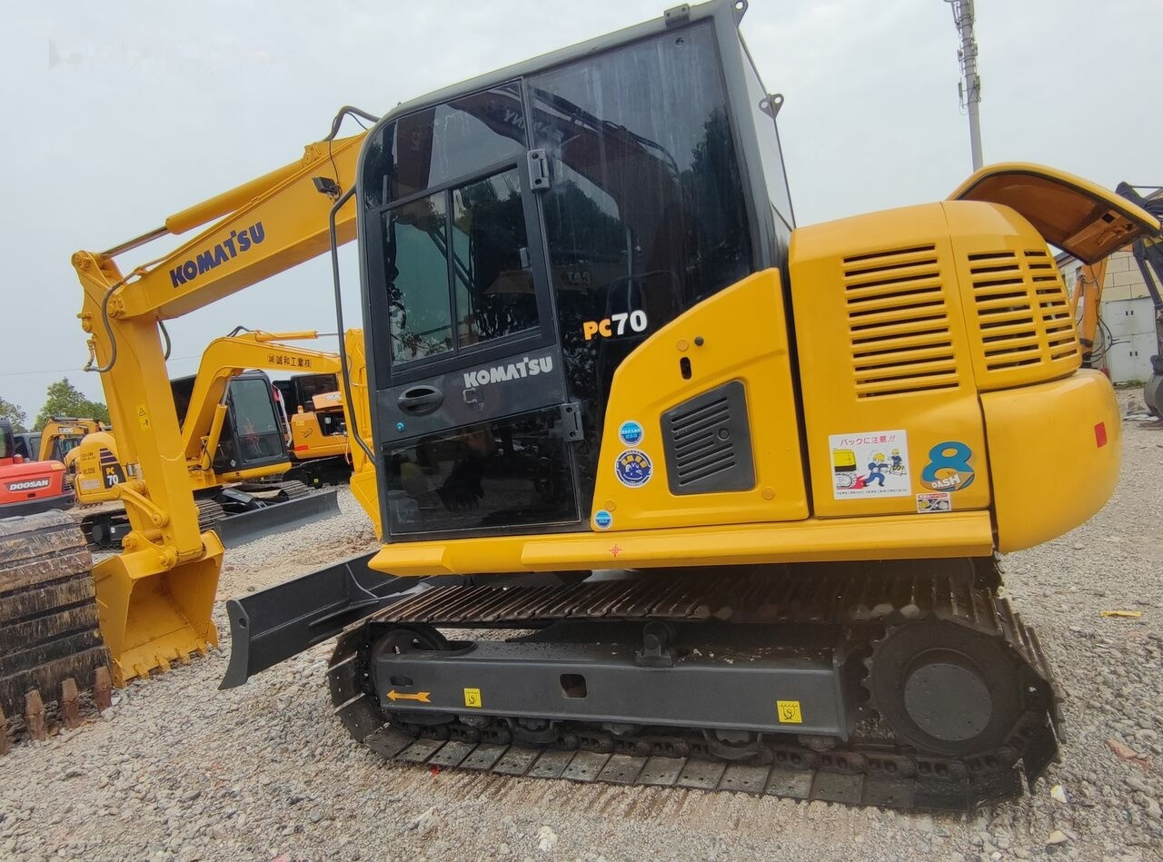 Komatsu PC70-8 - Мини-экскаватор: фото 4 Komatsu PC70-8 - Мини-экскаватор: фото 4