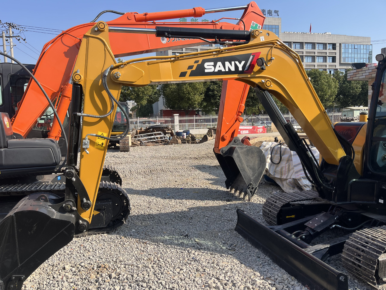 SANY SY60C - Мини-экскаватор: фото 2 SANY SY60C - Мини-экскаватор: фото 2